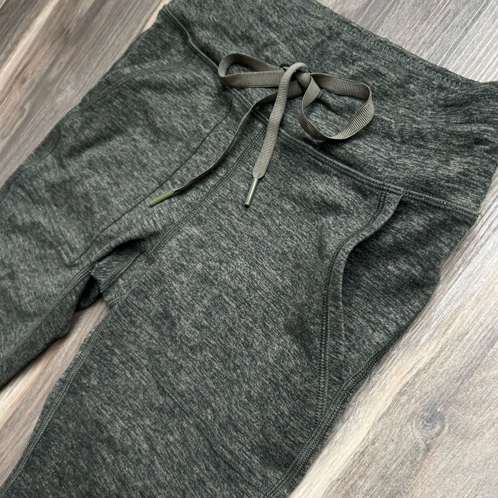 NWOT Aerie Jogger - Picture 3 of 11
